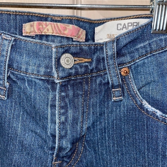 Levi’s 515 Capri With Cuffed Hem - Picture 4 of 12
